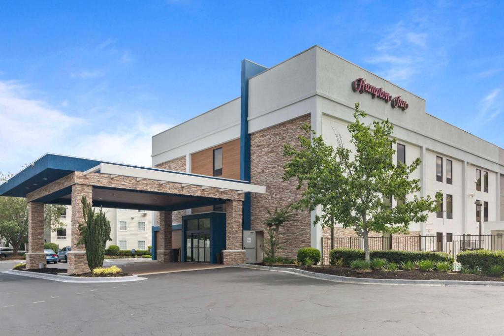 Hampton Inn Woodstock, GA